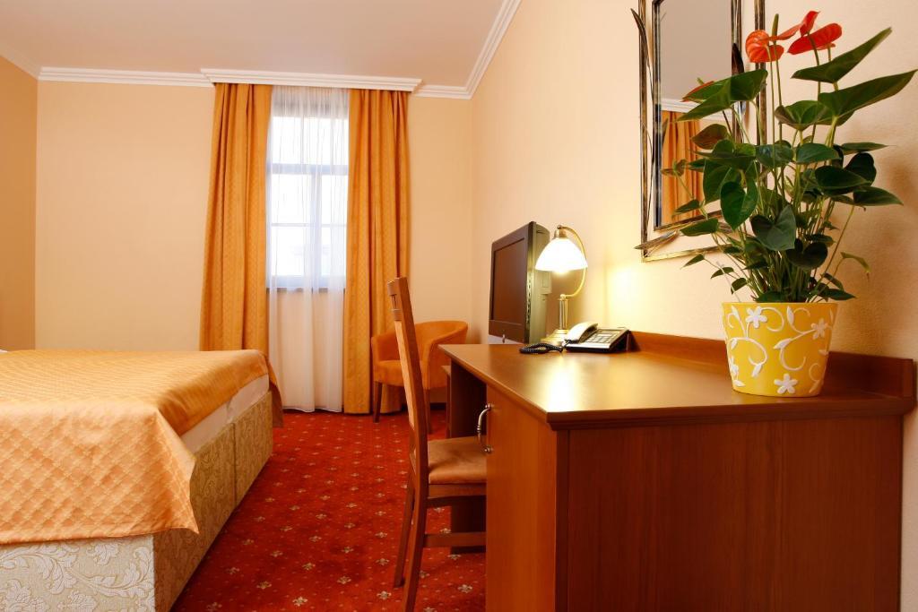 Hotel Majolika Modra Værelse billede